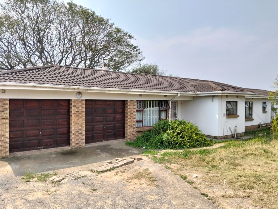 5 Bedroom Property for Sale in Southernwood Eastern Cape